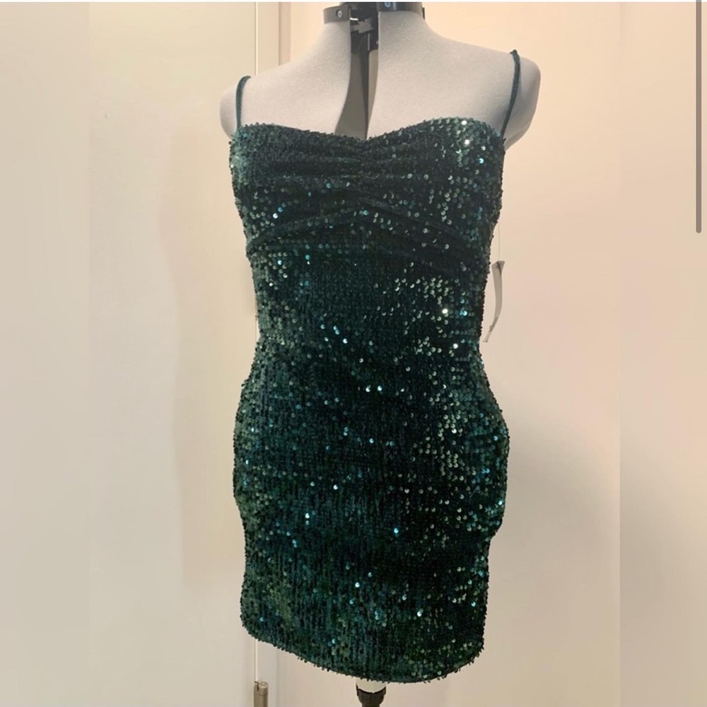 Sequin Green Dress - Picture 6 of 7